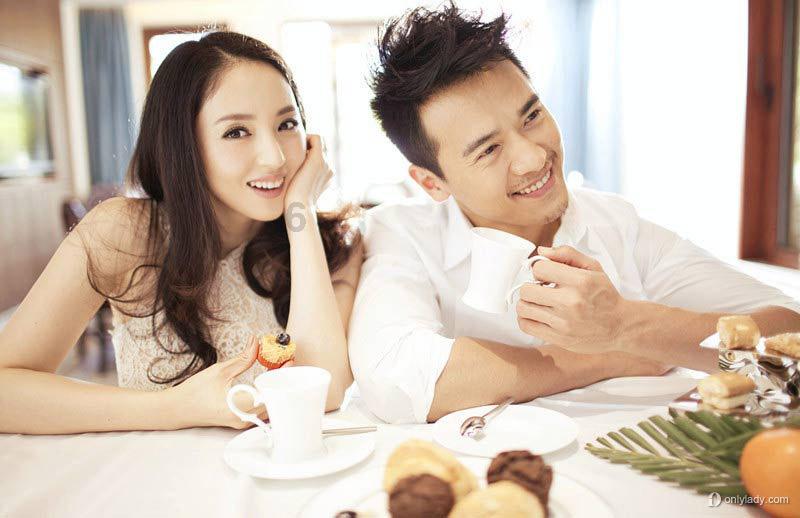 云南八个菜仅一个荤菜卖528的长街宴，明码标价就能随意定价了嘛？游戏画面
